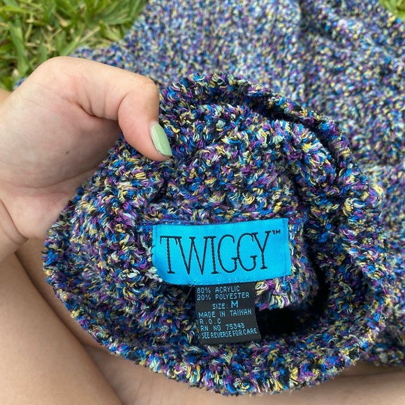 Colorful soft turtle neck sweater - Picture 6 of 7